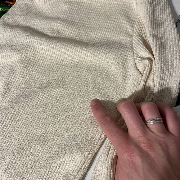 PrettyLittleThing Maternity Recycled Ribbed Polo Body Suit - Picture 7 of 7